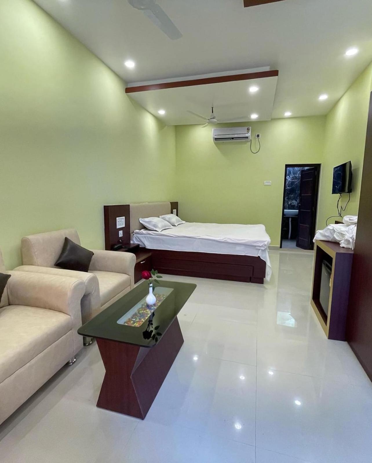 Golden View Resort And Restaurant Tajpur Εξωτερικό φωτογραφία